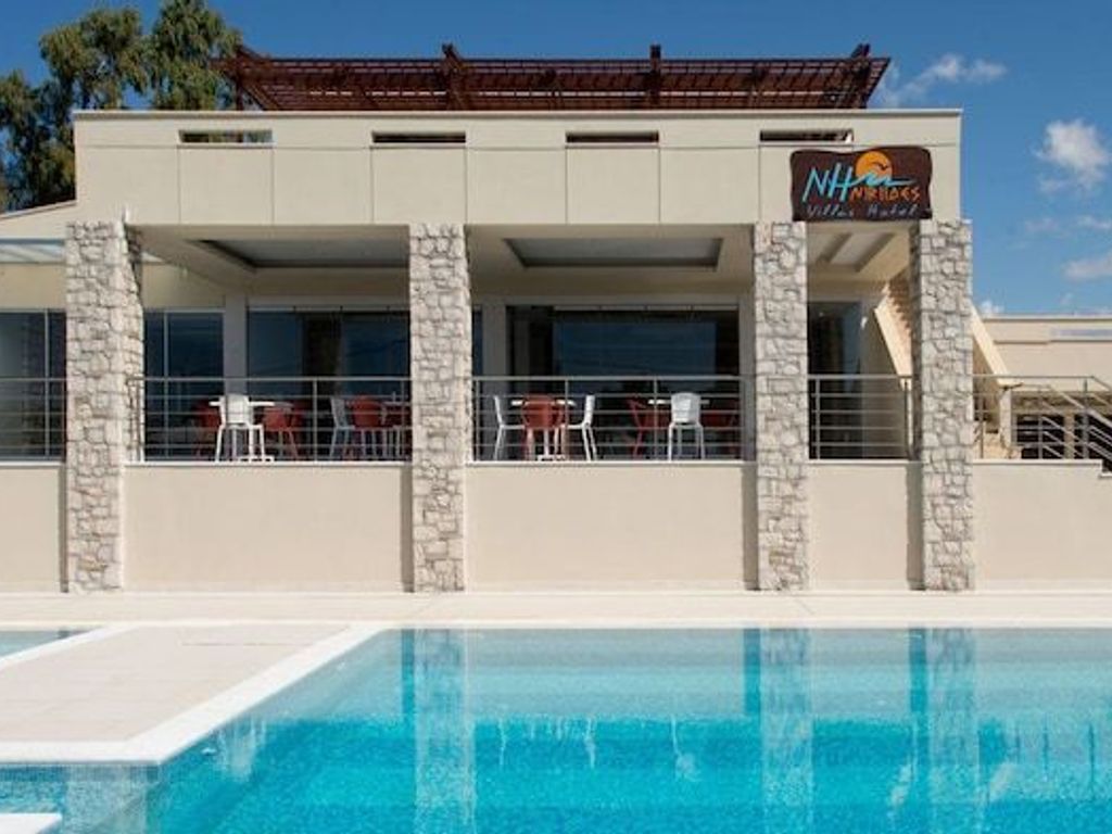 Niriides Luxury Villas