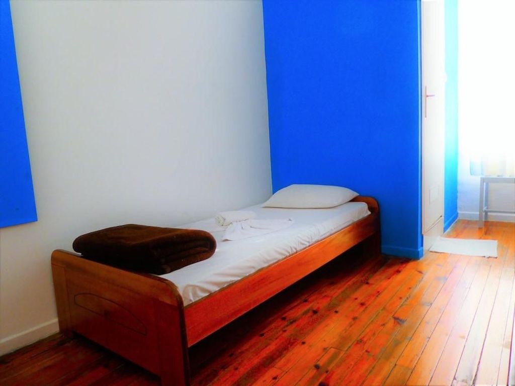 Fivos Hotel - Hostel