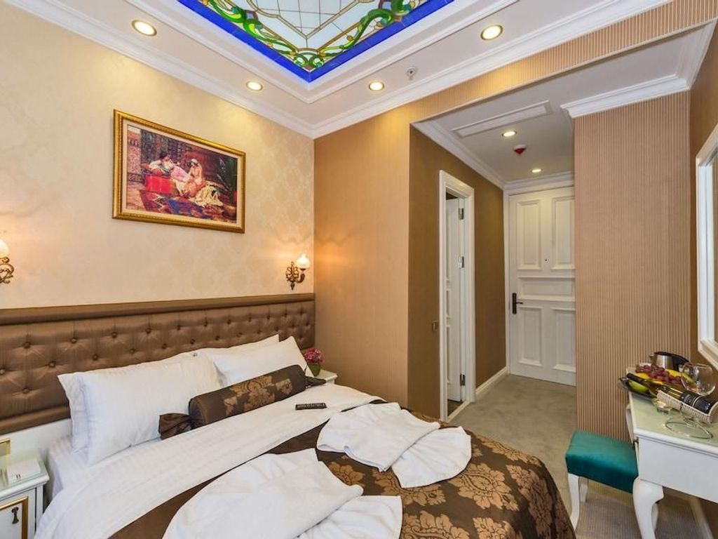 Alpek Hotel