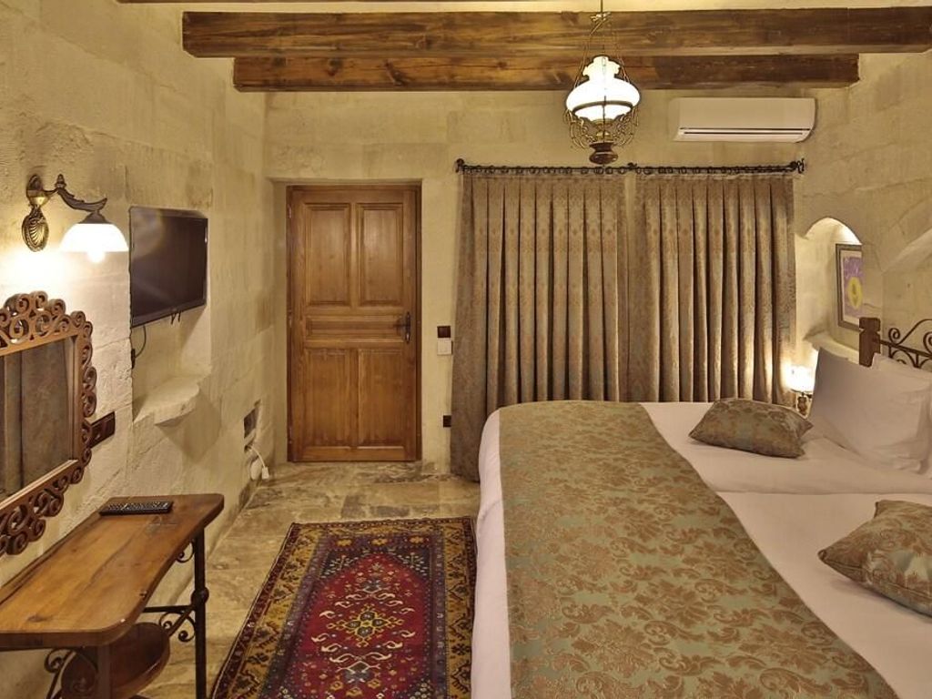 Aren Cave Hotel