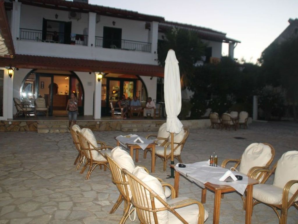 Akti Panela Beach Hotel