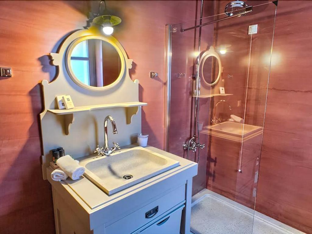 Haones Suites