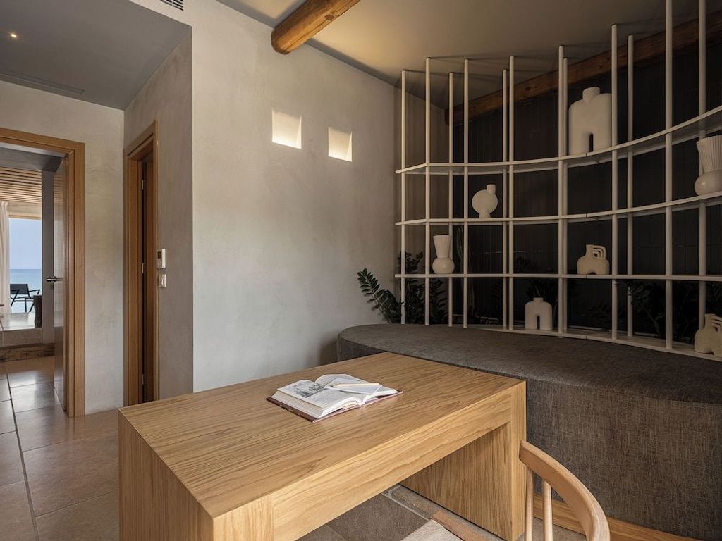 The Theodore Boutique Hotel
