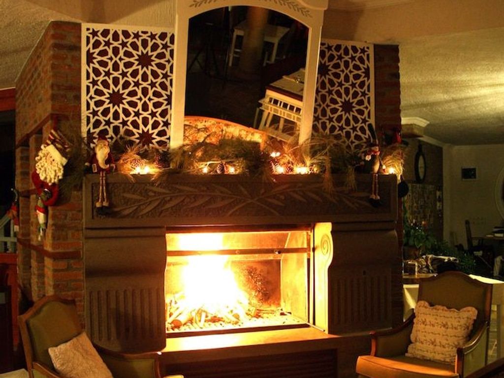 Aeneas Hotel