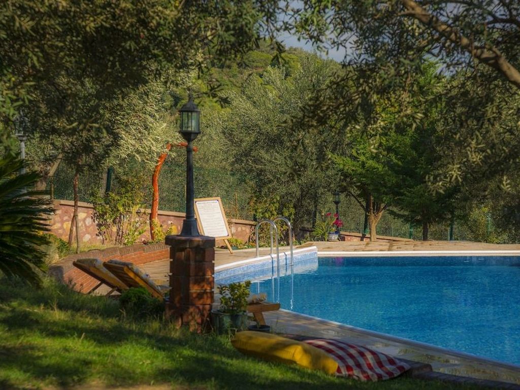 Aeneas Hotel