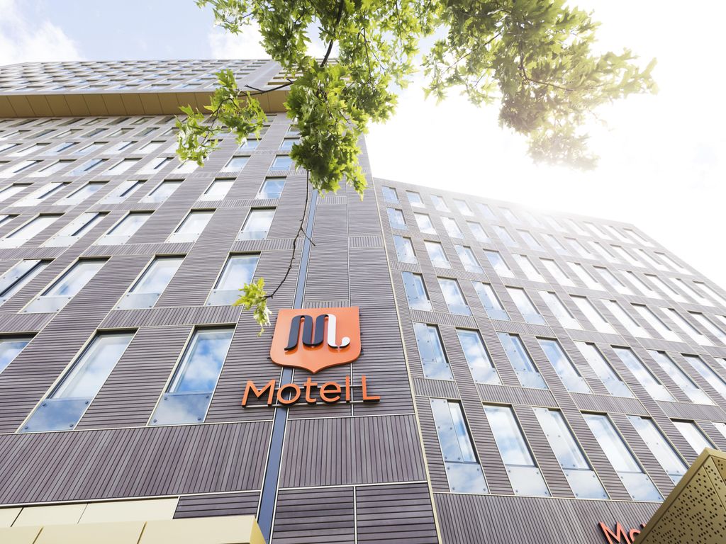 Motel L Älvsjö