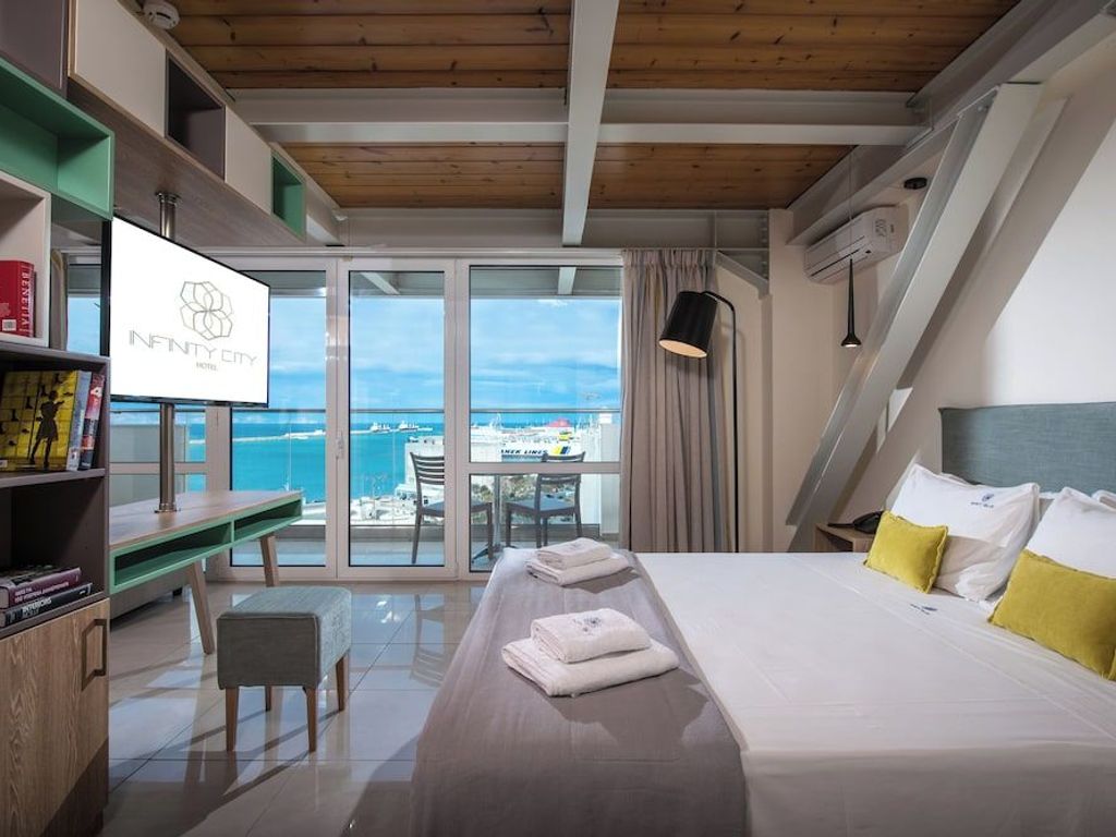 Infinity City Boutique Hotel