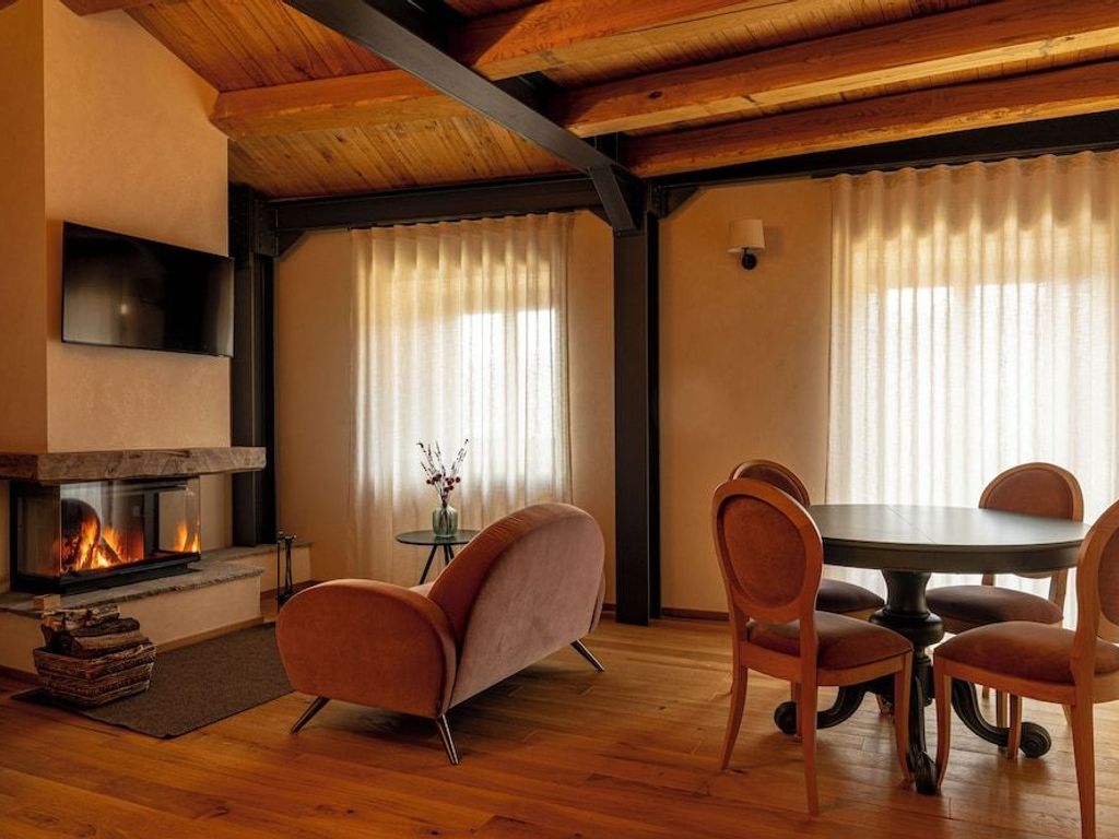 Borgotufi Albergo Diffuso