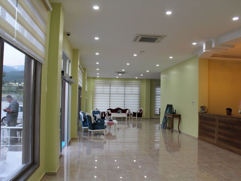 Erzin Artemis Otel