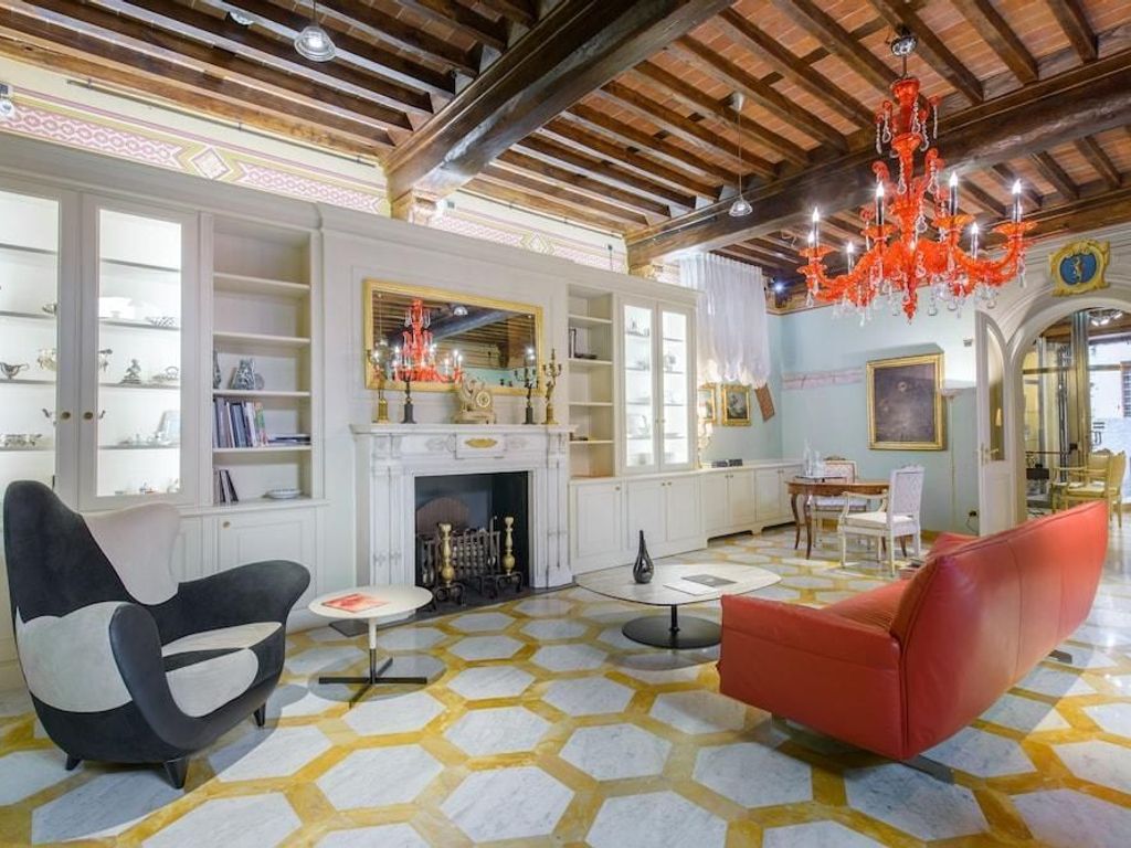 N.15 Santori Luxury Home