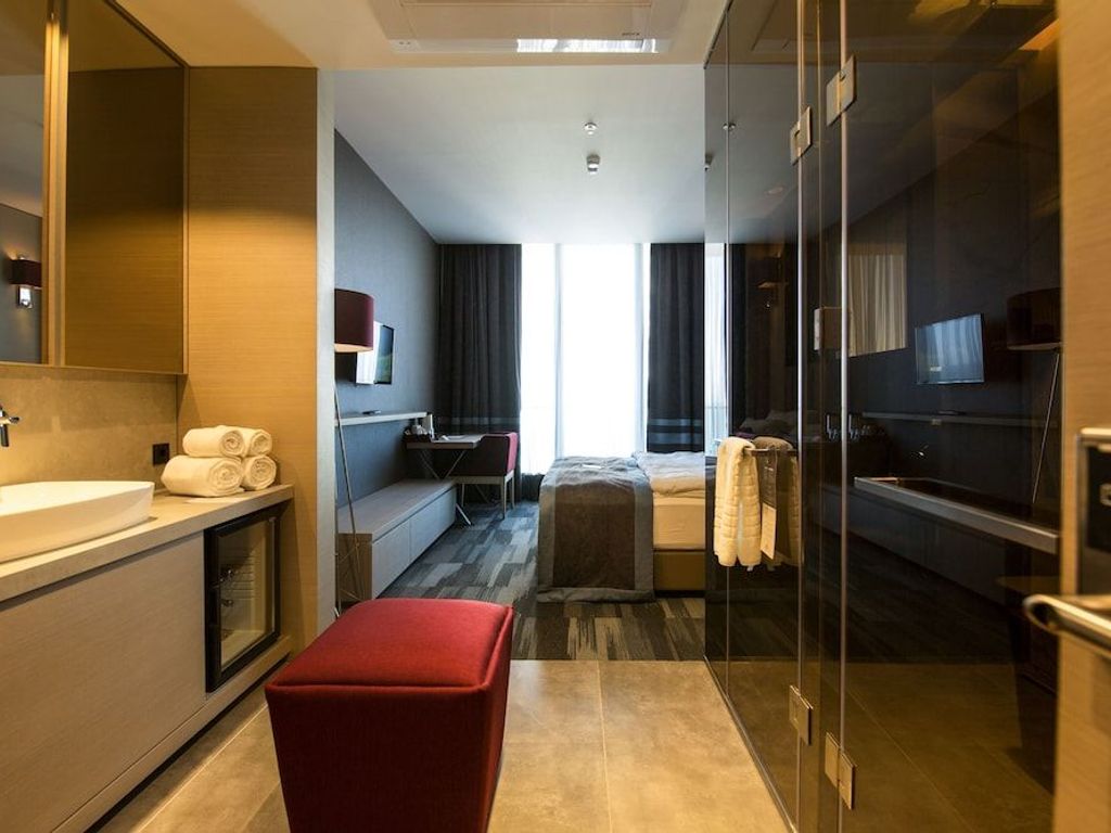 Vista Hotel