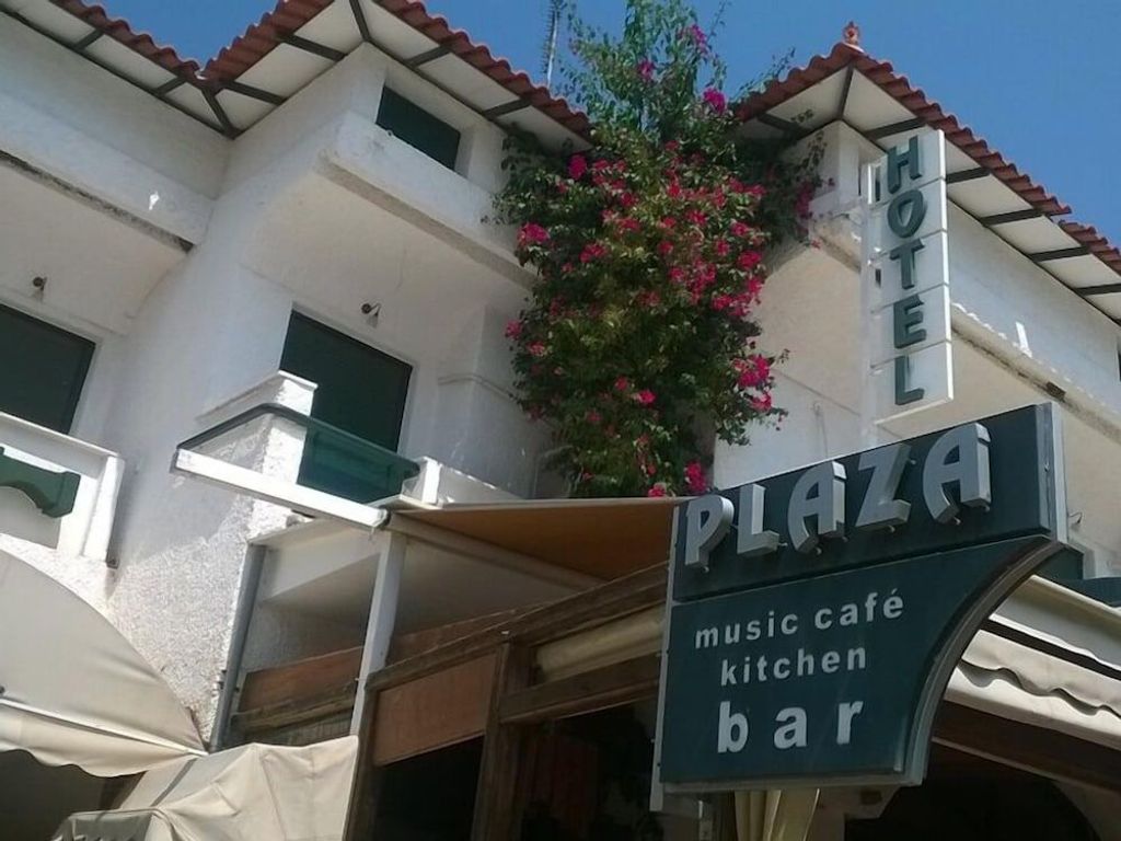 Epidavros Plaza Hotel - Music Bar