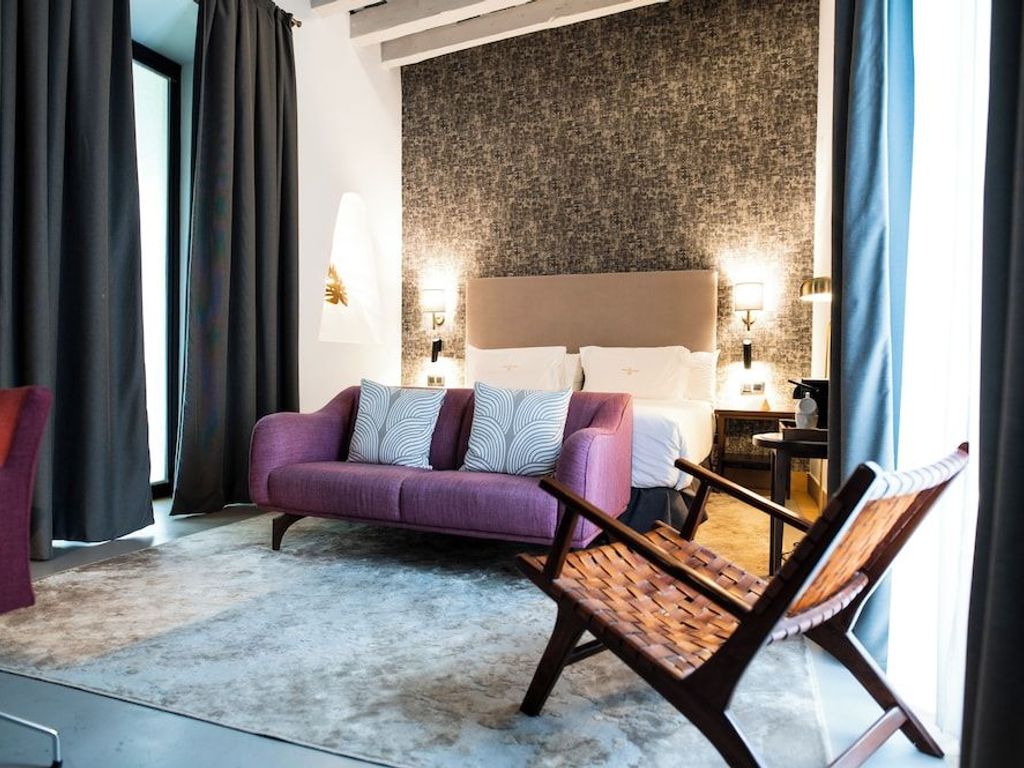 Legado Alcázar Hotel