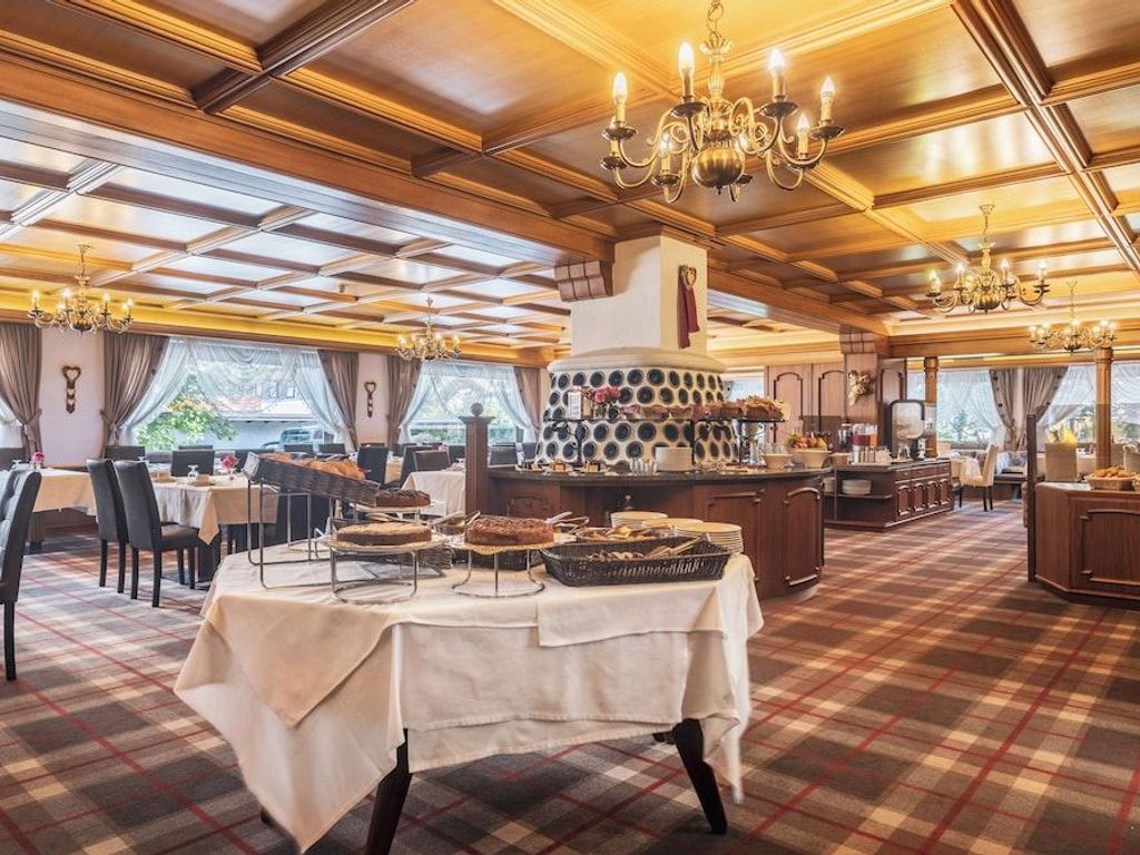 Hotel Meida