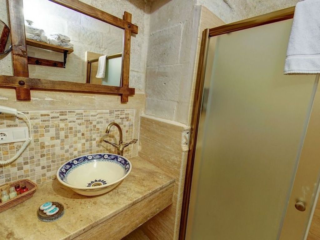 Hikmet's House