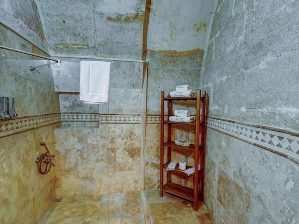 Hikmet's House