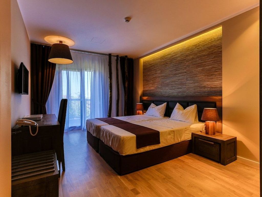 Delta Boutique & Carmen Silva Resort