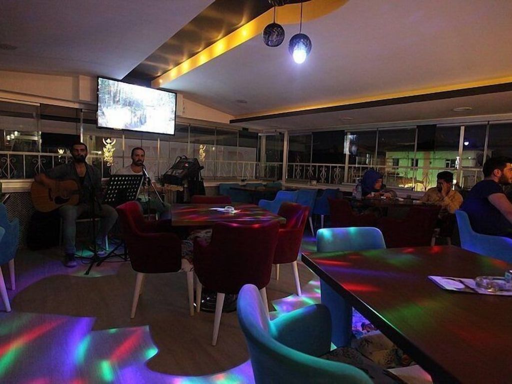 City Hotel