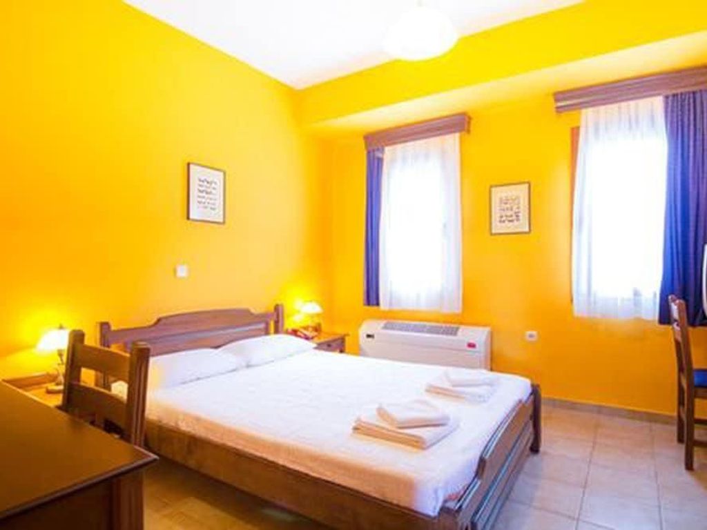FilosXenia Roxani Country House Hotel