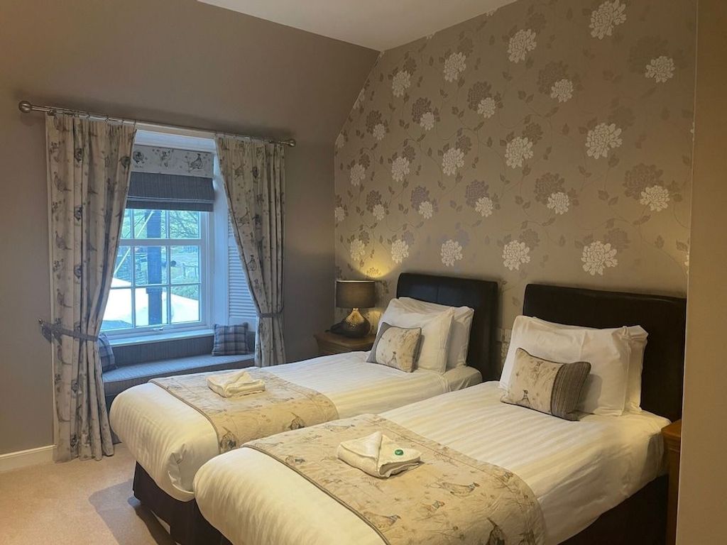Glen Clova Hotel and Lodges