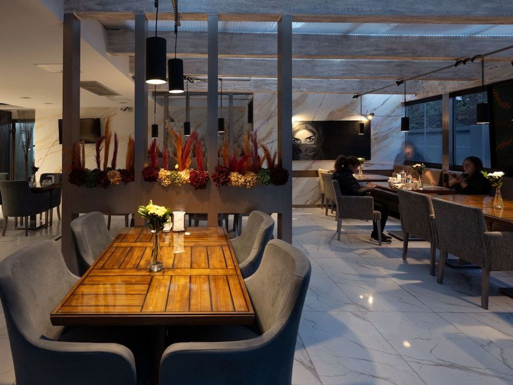 Orya Hotel