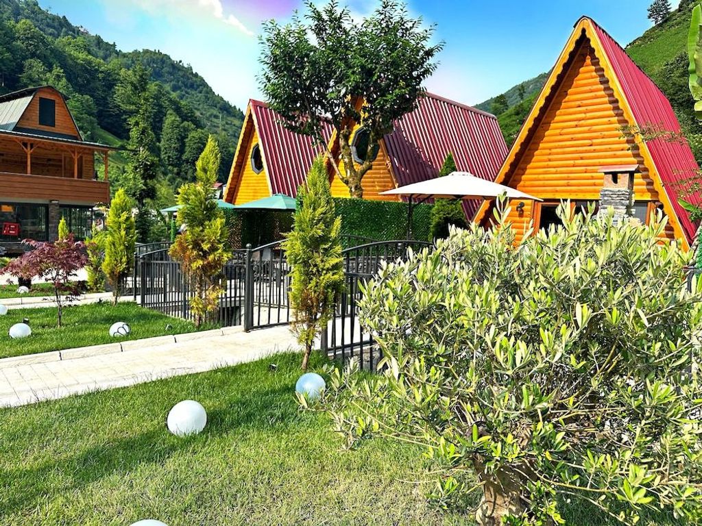 Tabiat Bungalows