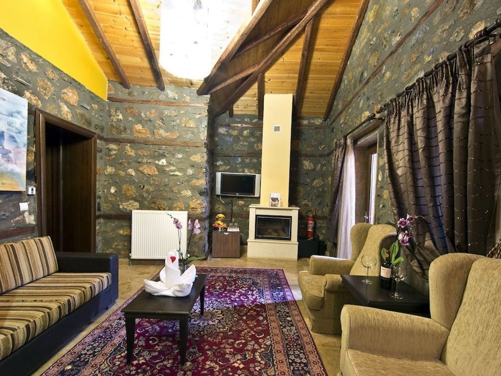 Lithos Hotel & Spa