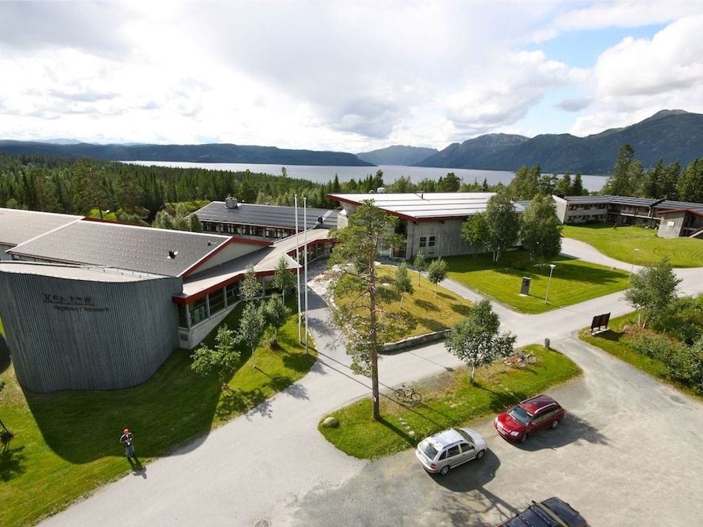 Raulandsakademiet og Vandrerhjem