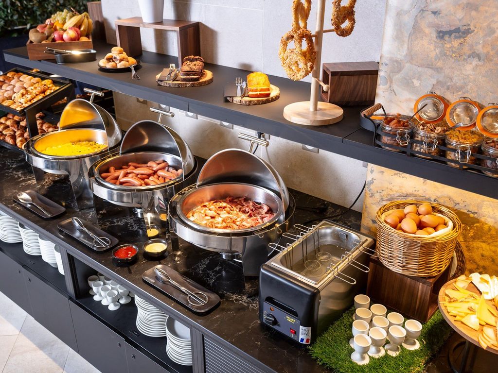 voco STRASBOURG CENTRE - THE GARDEN by IHG