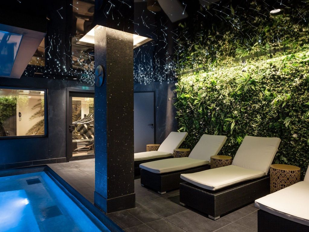 voco STRASBOURG CENTRE - THE GARDEN by IHG