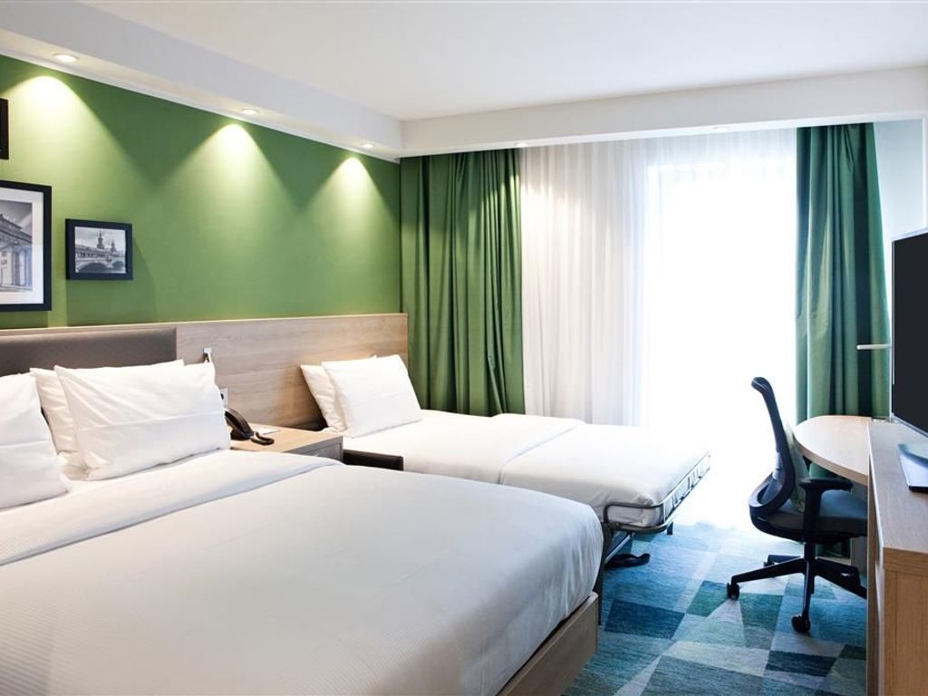 Hampton by Hilton Berlin City East Side Gallery