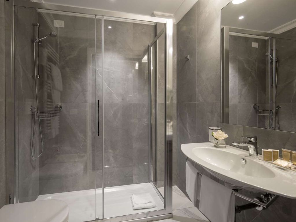 Shangri La Roma by Omnia hotels