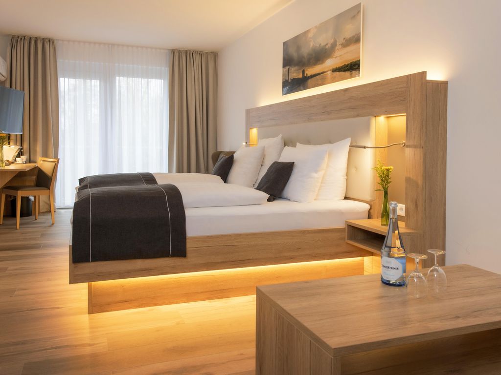 Four Stars by City Hotel