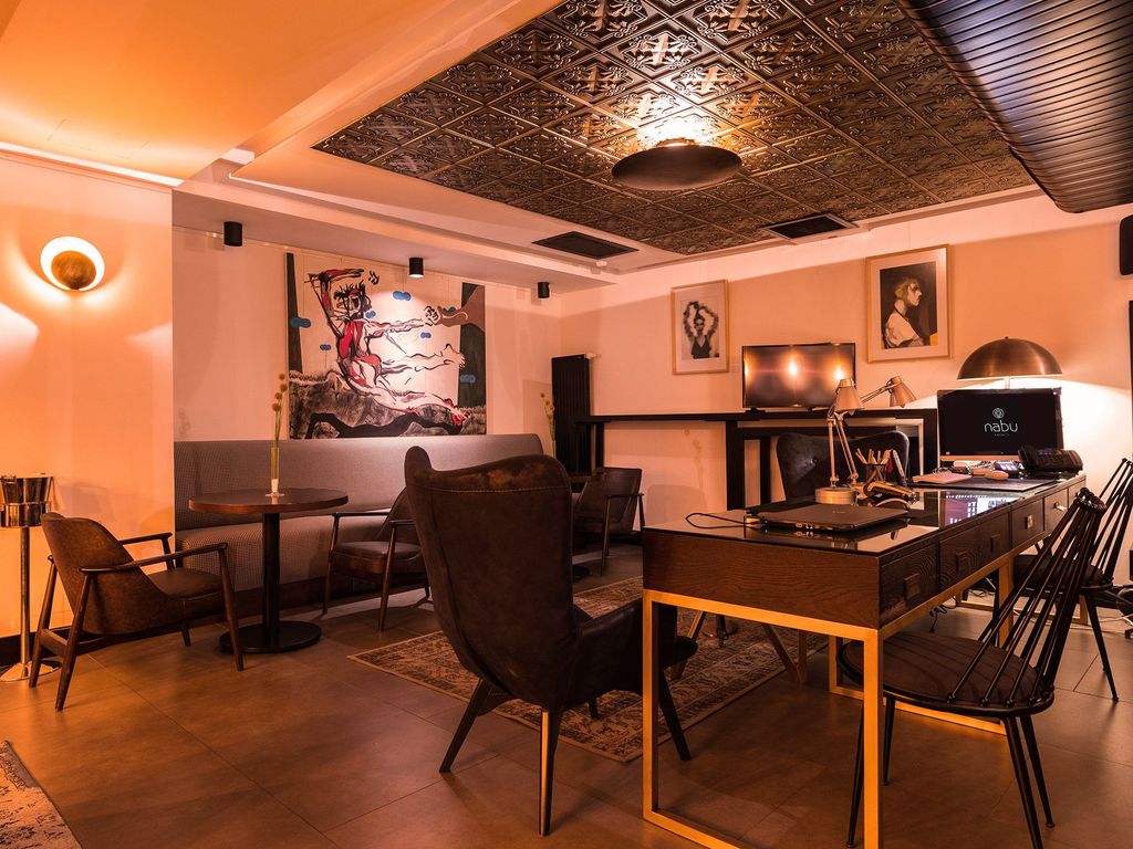 Nabu Hotel
