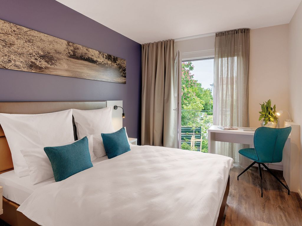 Amper Art Hotel