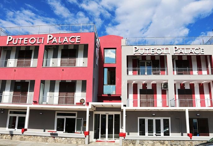 Puteoli Palace