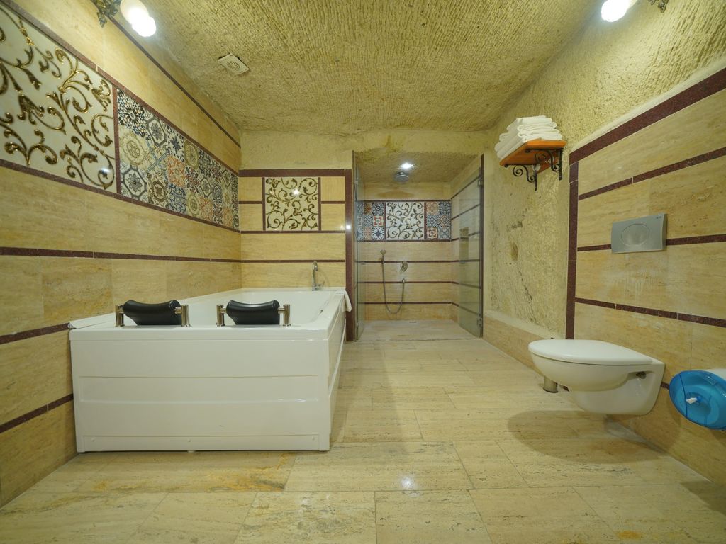 Fosil Cave Hotel
