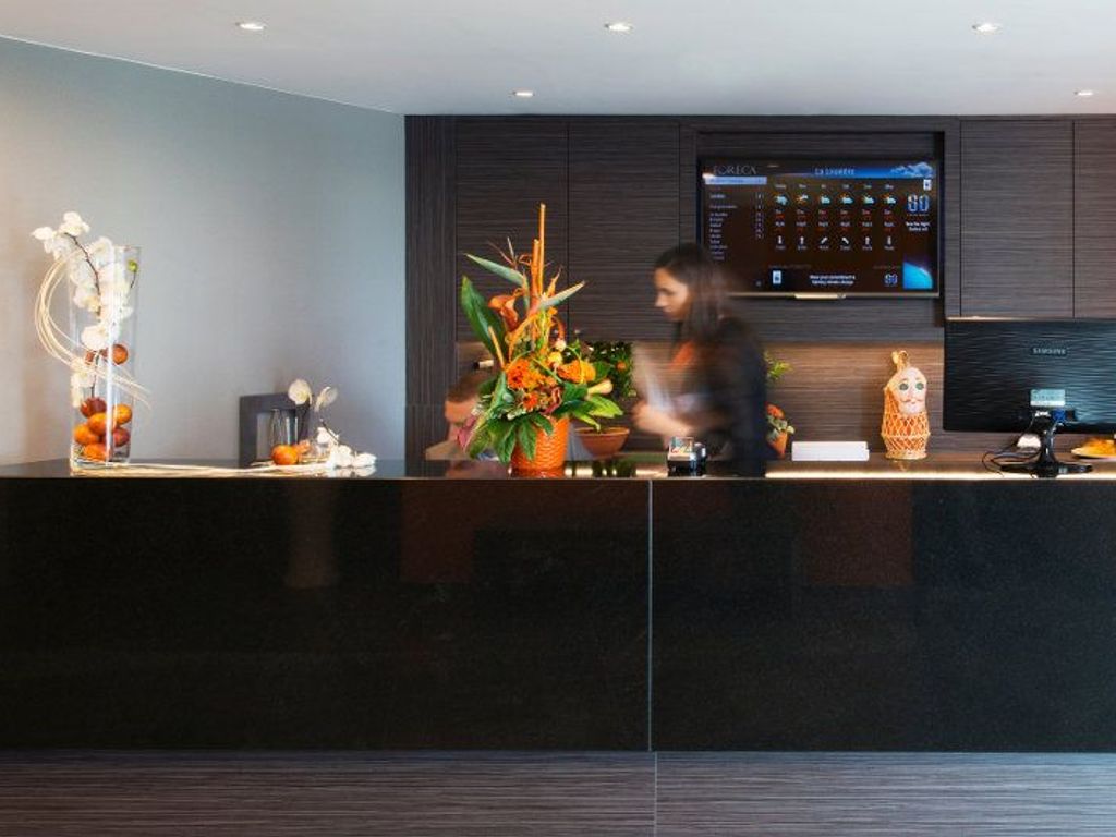 Orange Hotel