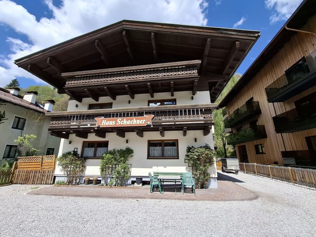 Haus Schachner by FP