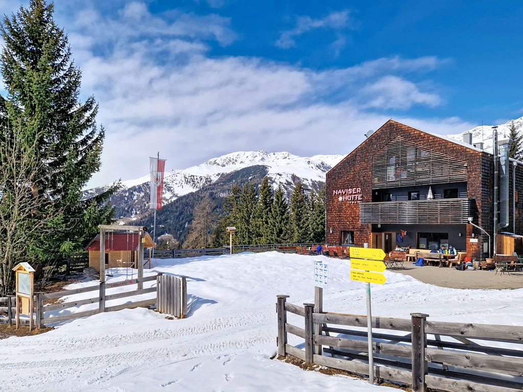 Naviser Hütte
