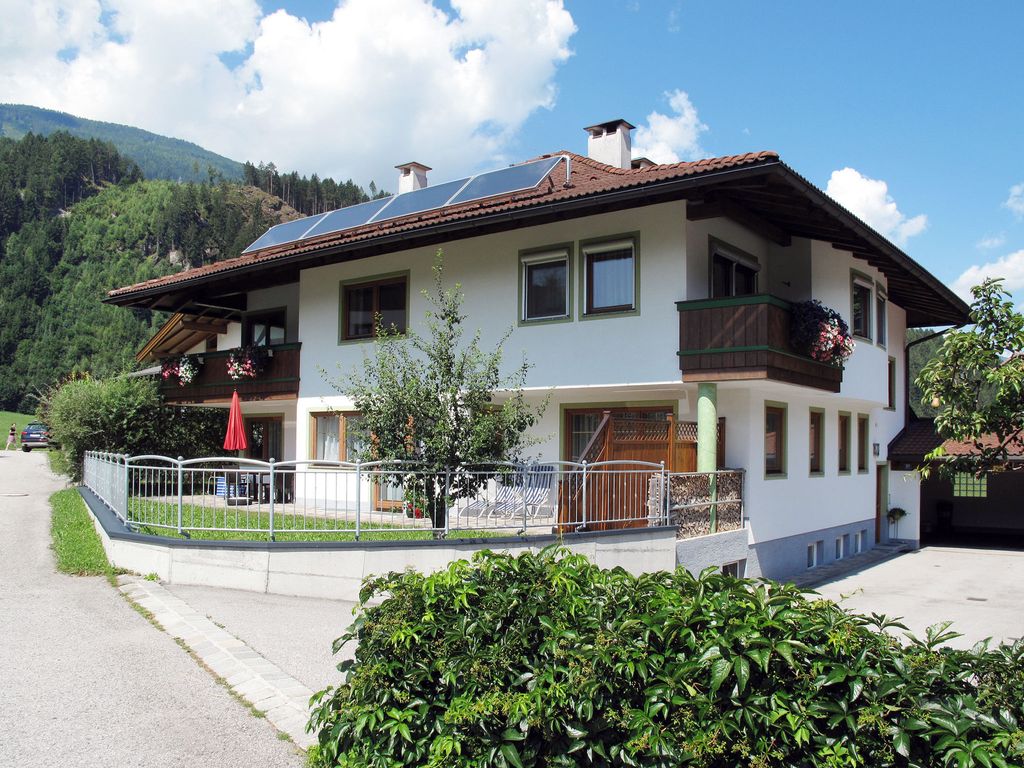 Kraftreich Apartments