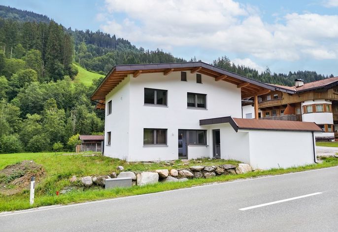 Bergland bestehend aus Bavaria und Tyrol