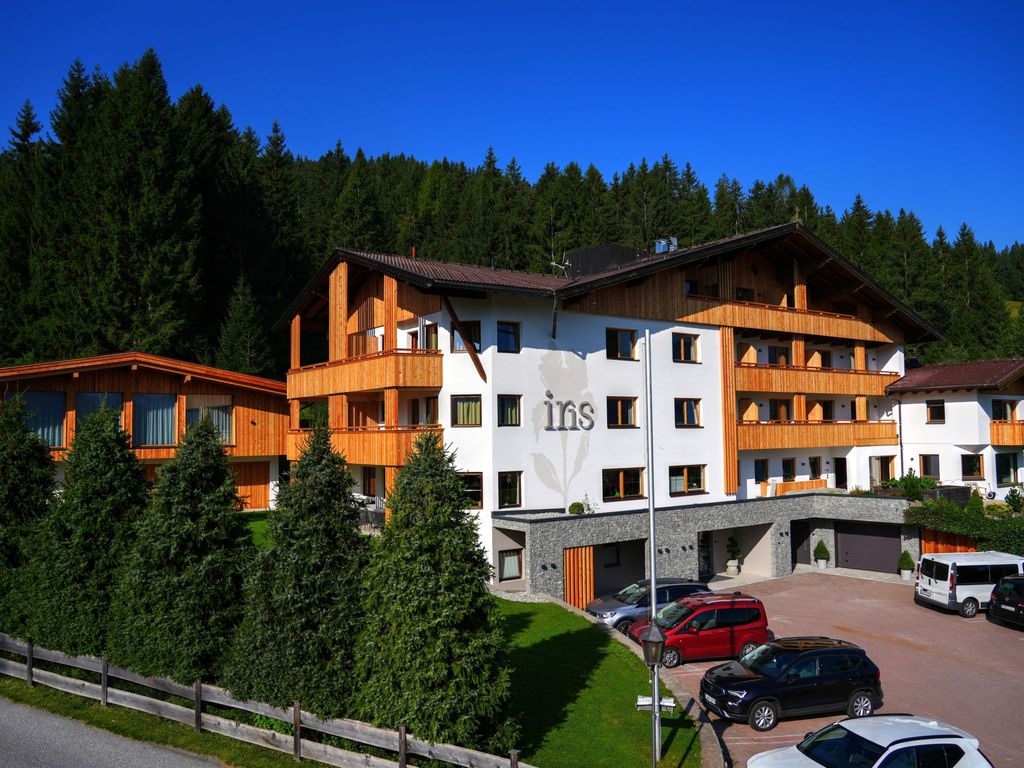 Aparthotel Iris