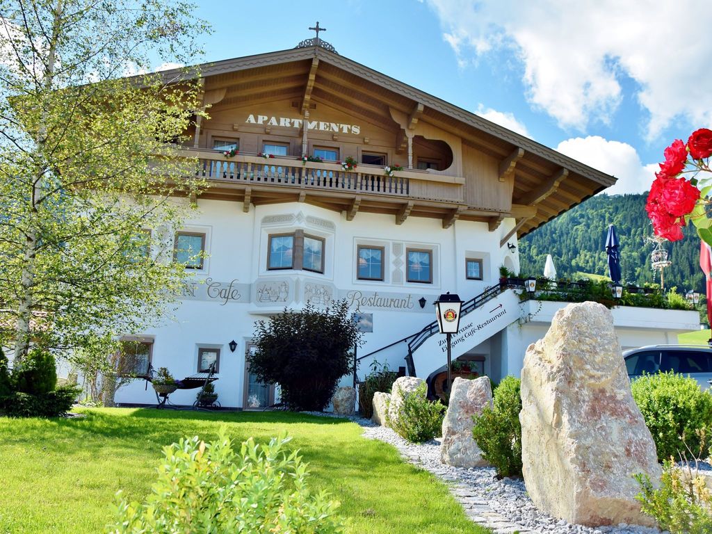 Luxuswohnung im Tiroler Almstil
