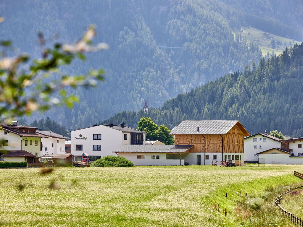 s`Groasse am Hannesnhof