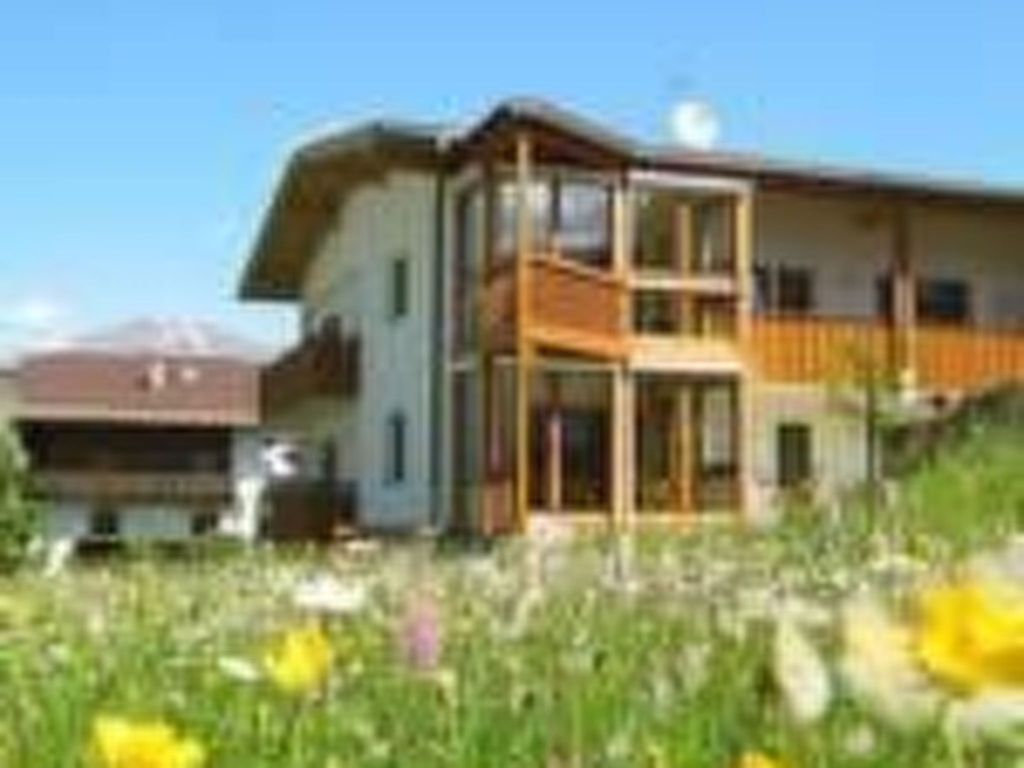 Gemütliche Ferienwohnung in Nauders mit Terrasse und Garten