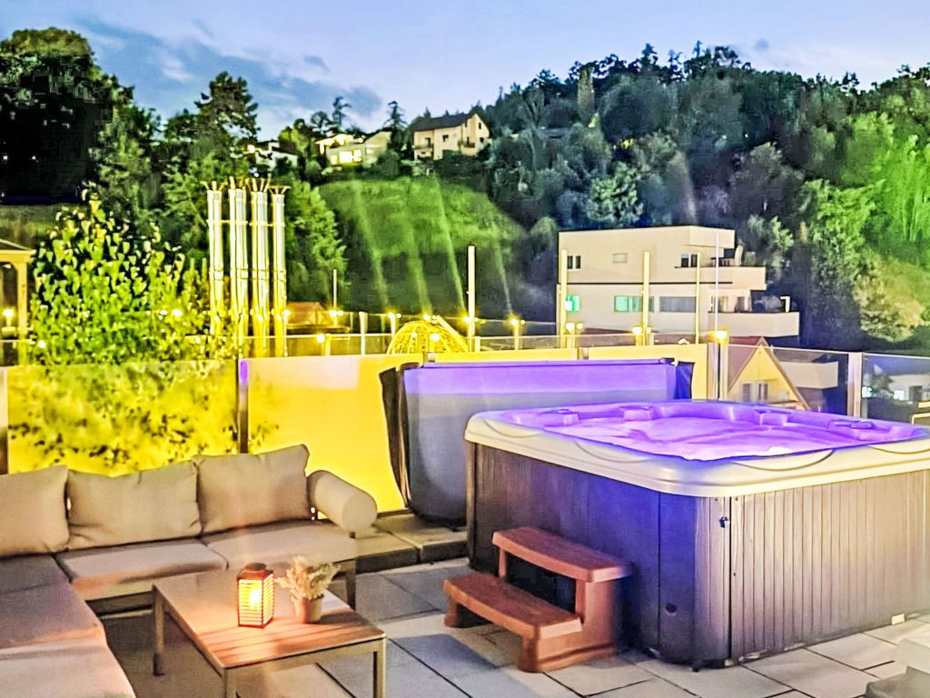 The Penthouse 5