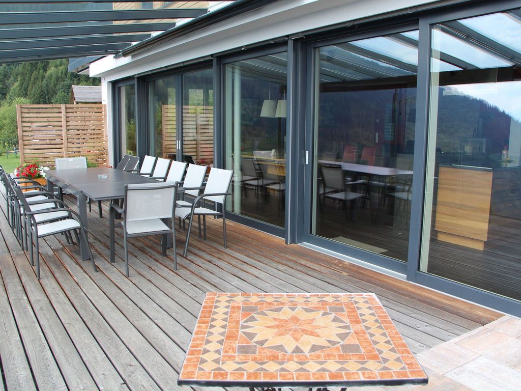 Freistehendes Ferienhaus mit Blick auf den See