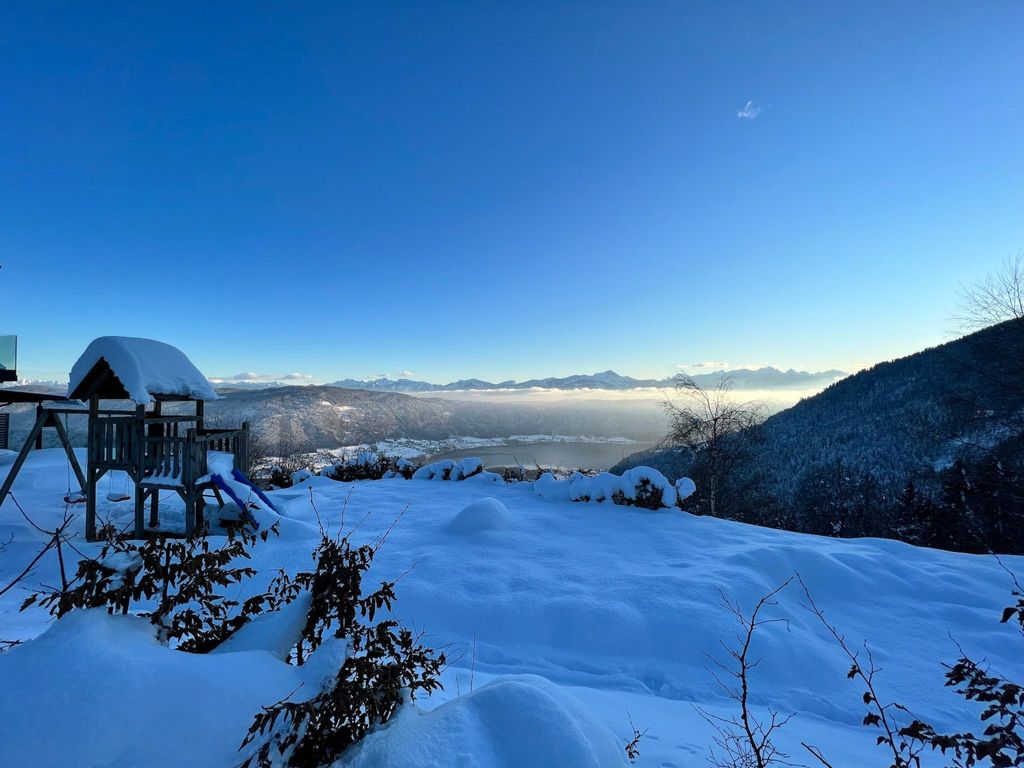 Appartement mit herrlichem Berg- und Seeblick