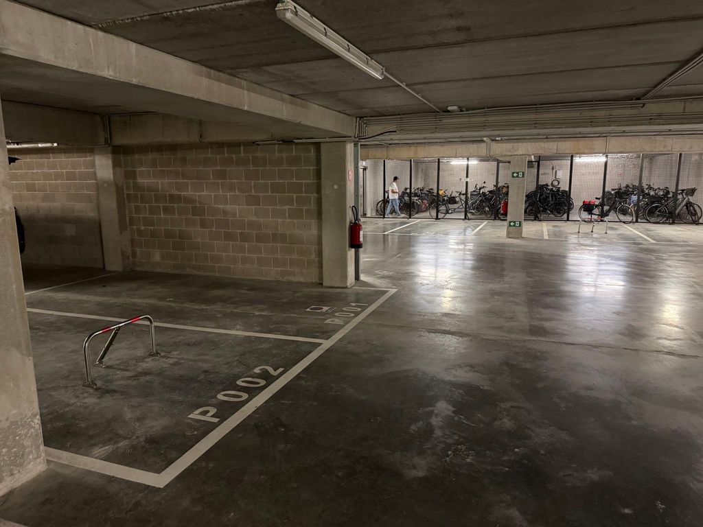 Spirou with parking